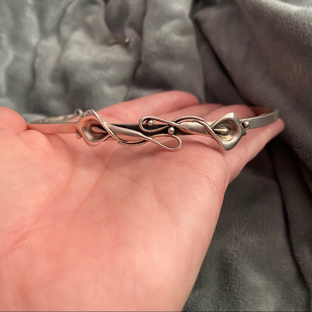 Calla Lily choker